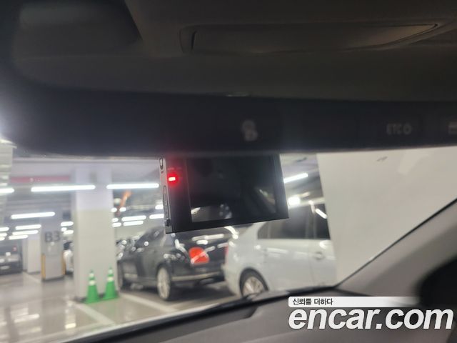 Hyundai Avante 2018 thumb 12