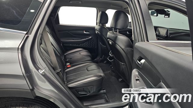 Hyundai Santa Fe 2020 thumb 12
