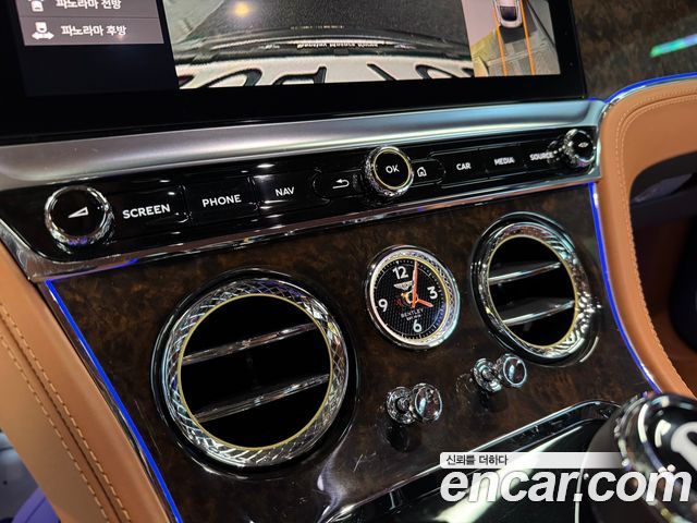 Bentley Continental 2021 thumb 10