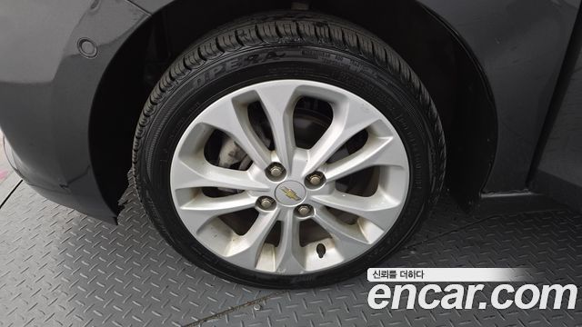 Chevrolet Spark 2018 thumb 5
