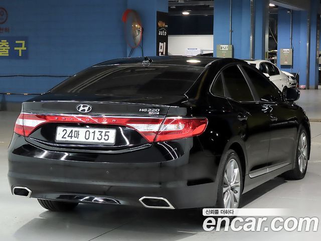 Hyundai Grandeur 2015 thumb 5