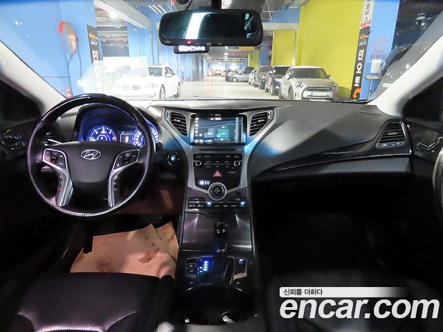Hyundai Grandeur 2015 thumb 6