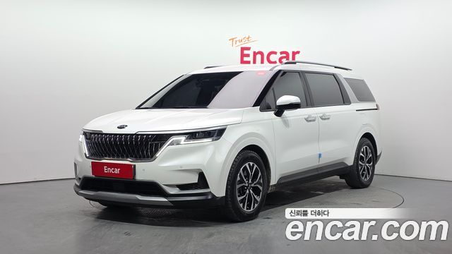 Kia Carnival 2021 thumb 2