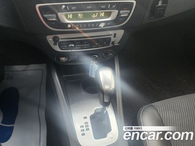 Renault Korea SM3 2014 thumb 11