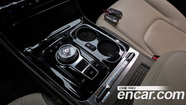 Kia Carnival 2021 thumb 9