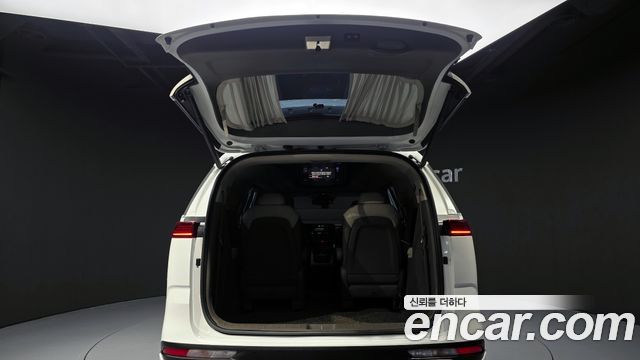 Kia Carnival 2021 thumb 12
