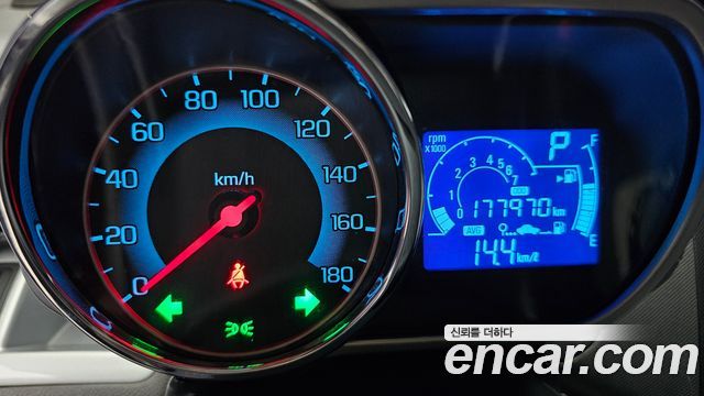 Chevrolet Spark 2013 thumb 8