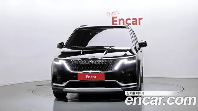 Kia Carnival 2020 thumb 3