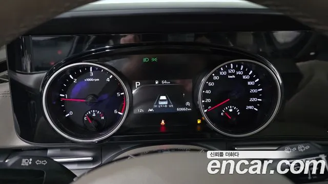 Kia Carnival 2020 thumb 8