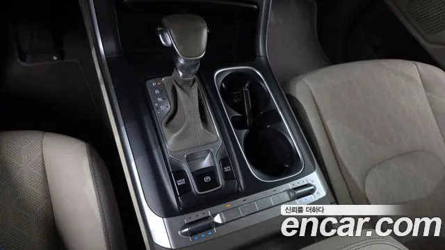 Kia Carnival 2020 thumb 9