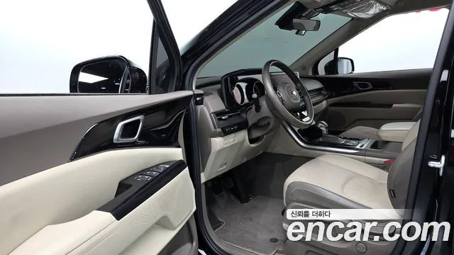 Kia Carnival 2020 thumb 11