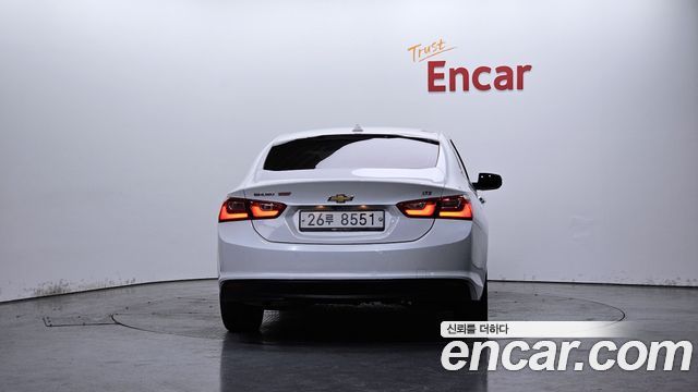 Chevrolet Malibu 2017 thumb 4