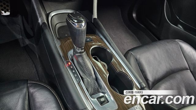 Chevrolet Malibu 2017 thumb 9
