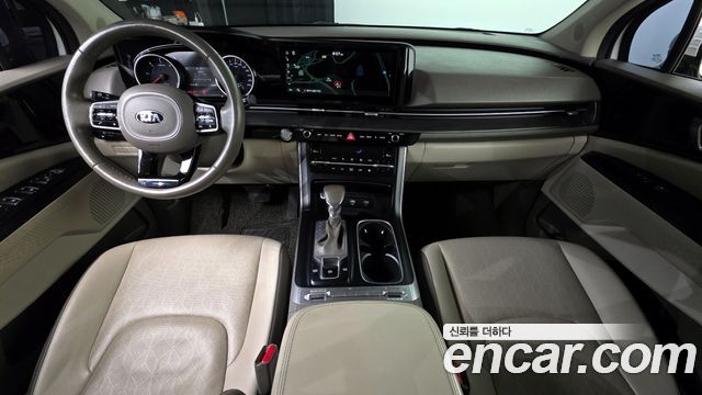 Kia Carnival 2021 thumb 8
