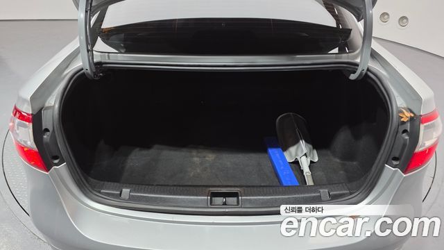 Renault Korea SM3 2011 thumb 12