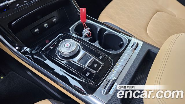 Kia Carnival 2020 thumb 9