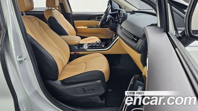 Kia Carnival 2020 thumb 10