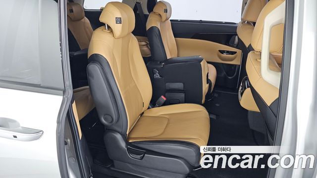 Kia Carnival 2020 thumb 11