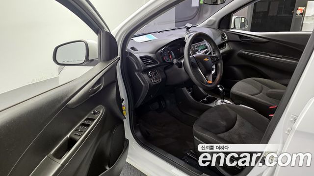 Chevrolet Spark 2016 thumb 11