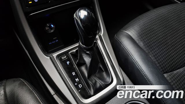 Hyundai Avante 2014 thumb 10