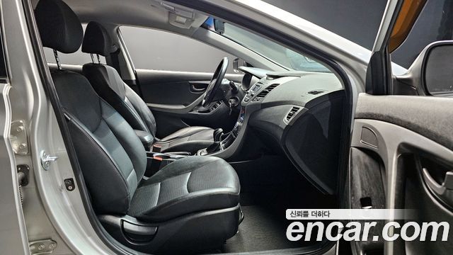 Hyundai Avante 2014 thumb 11