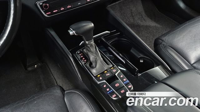 Kia K7 2017 thumb 9