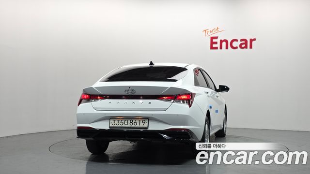 Hyundai Avante 2021 thumb 4