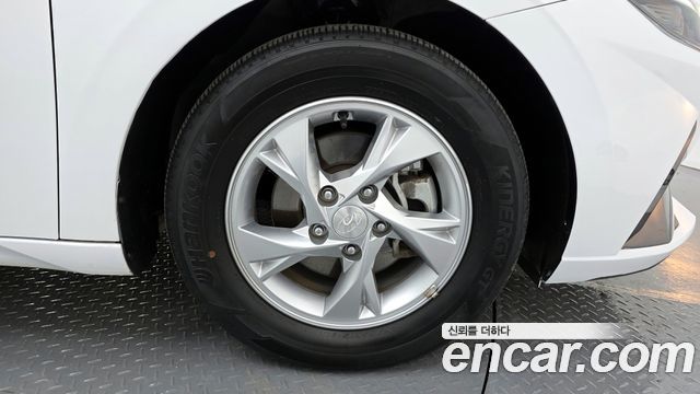 Hyundai Avante 2021 thumb 5