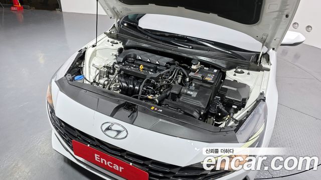 Hyundai Avante 2021 thumb 6