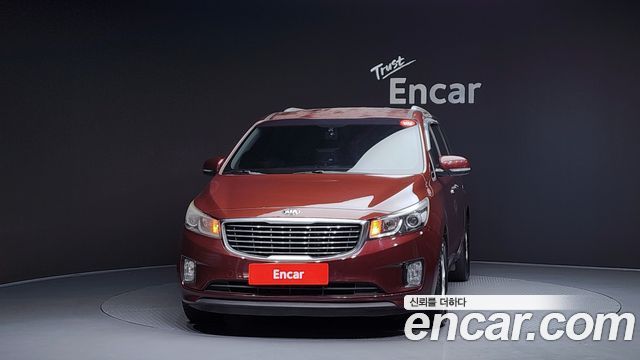 Kia Carnival 2015 thumb 4