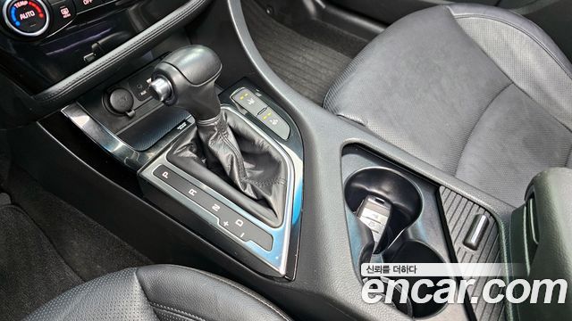Kia K5 2015 thumb 10