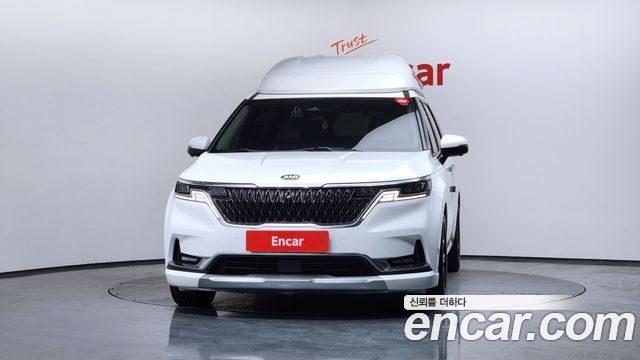 Kia Carnival 2021 thumb 4