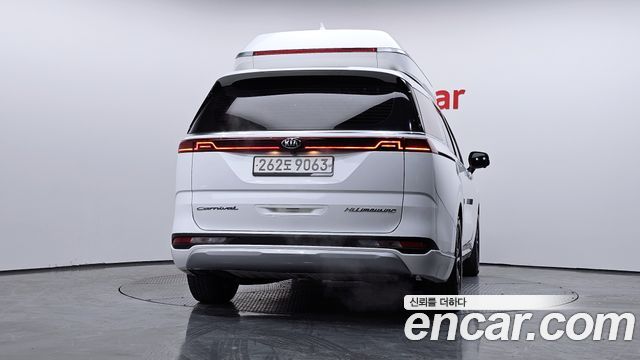 Kia Carnival 2021 thumb 5