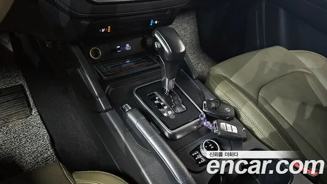 SsangYong Rexton 2023 thumb 9