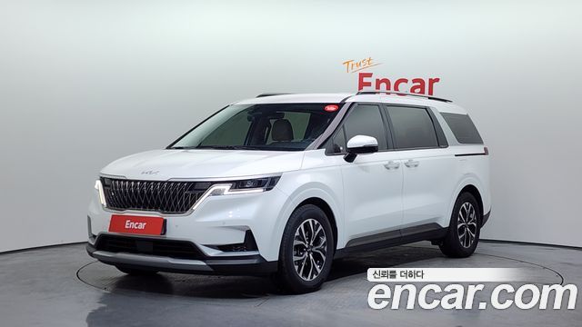 Kia Carnival 2022 thumb 2