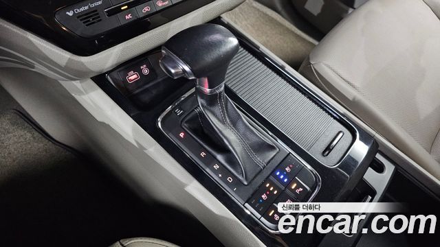 Kia Carnival 2018 thumb 9