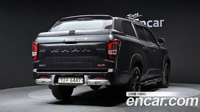 SsangYong Rexton 2021 thumb 3