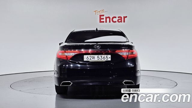 Hyundai Grandeur 2015 thumb 4