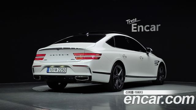 Genesis G80 2022 thumb 3