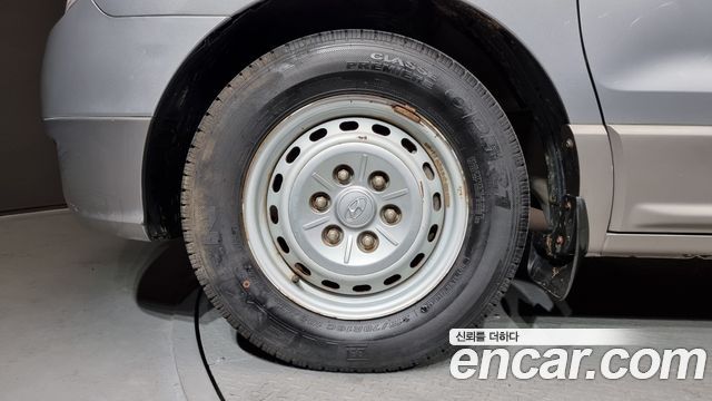 Hyundai Starex 2013 thumb 6