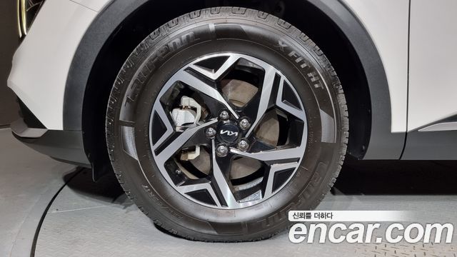 Kia Sportage 2022 thumb 6