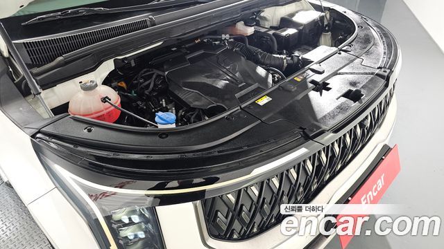 Kia Carnival 2024 thumb 7