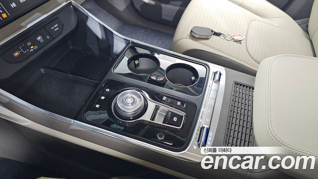 Kia Carnival 2024 thumb 10