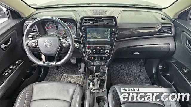 SsangYong Tivoli 2022 thumb 8