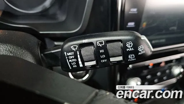 SsangYong Tivoli 2022 thumb 12