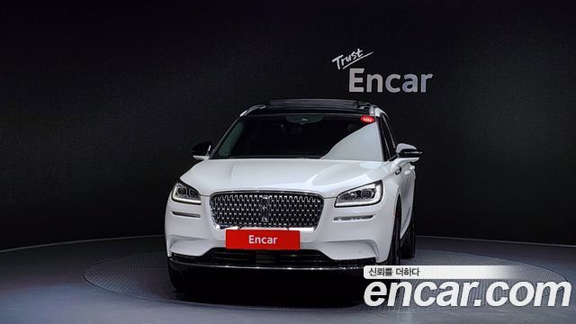 Lincoln Corsair 2021 thumb 4