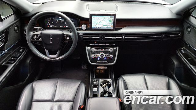 Lincoln Corsair 2021 thumb 8