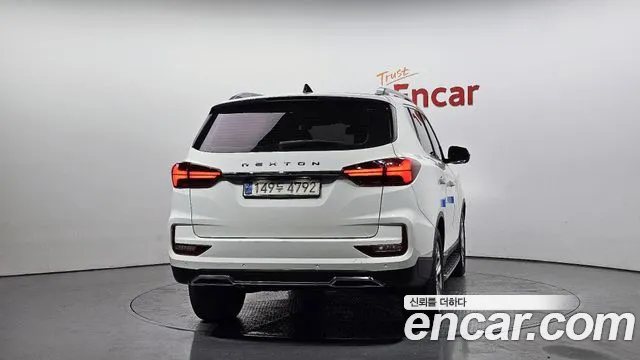 SsangYong Rexton 2020 thumb 5