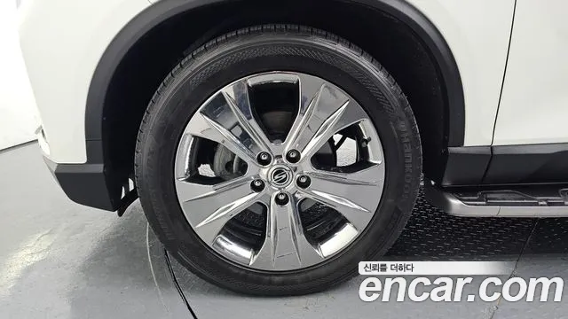 SsangYong Rexton 2020 thumb 6