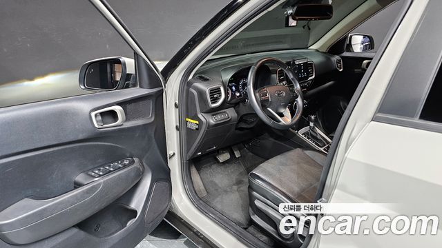 Hyundai Venue 2019 thumb 12